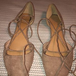 lace up flats